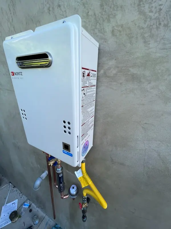 Tankless water heater installation for Ballwin homes
